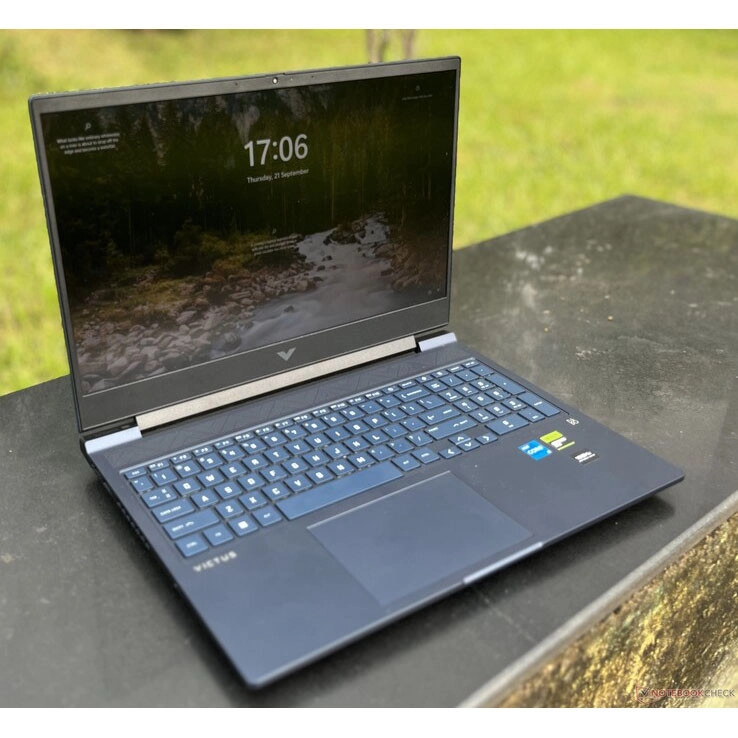 لپ تاپ 16.1 اینچی اچ‌ پی مدل Victus 16 Gaming Laptop R1021-i7 14700HX-32GB DDR5-1TB SSD-RTX4070-FHD - کاستوم شده